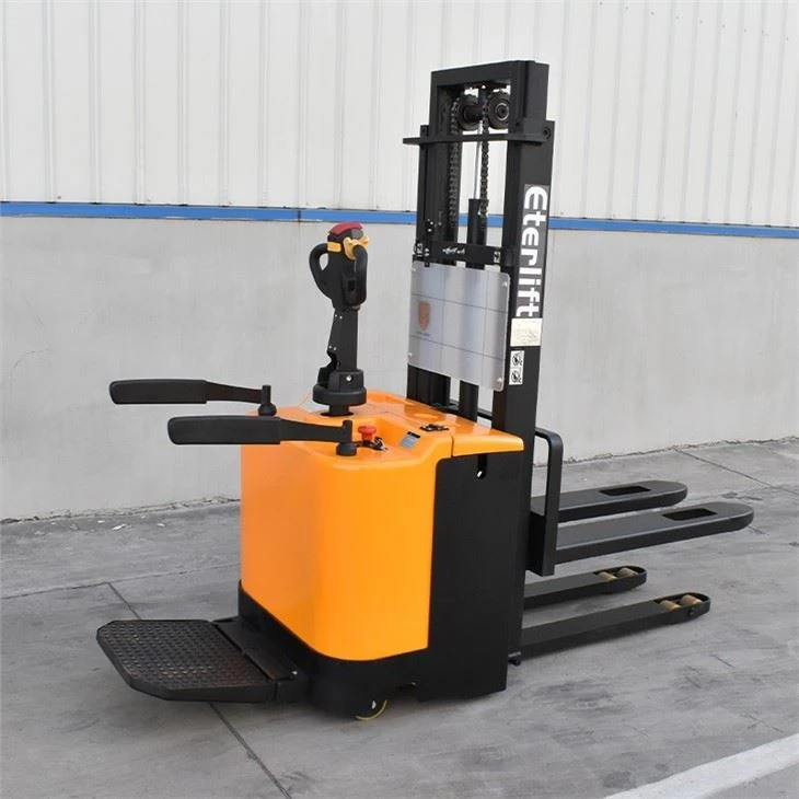 1500kg Pallet Stacker Truck